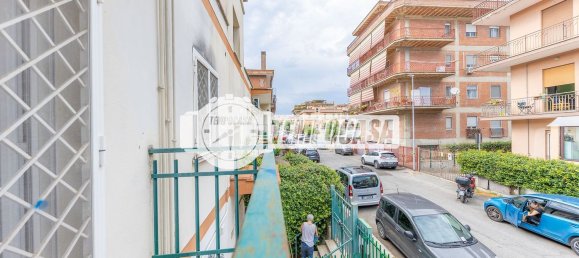 3 bedrooms Apartment in Rome, Italy No. 325131 33