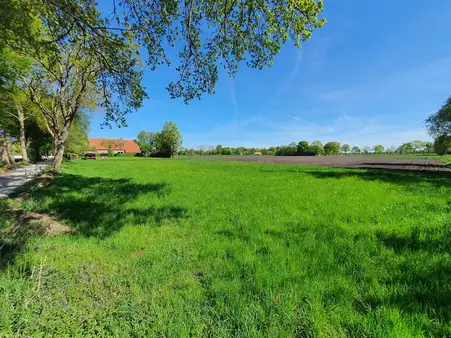  قطعة أرض في Aurich, Germany رقم 220995