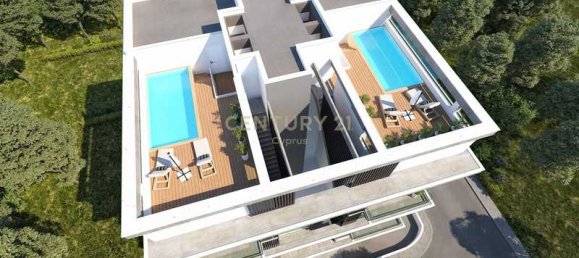 3 bedrooms Penthouse in Limassol, Cyprus No. 20573 14