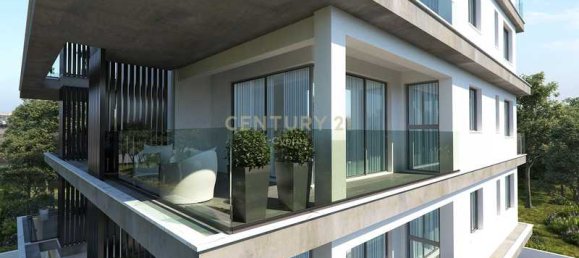 3 bedrooms Penthouse in Limassol, Cyprus No. 20573 3