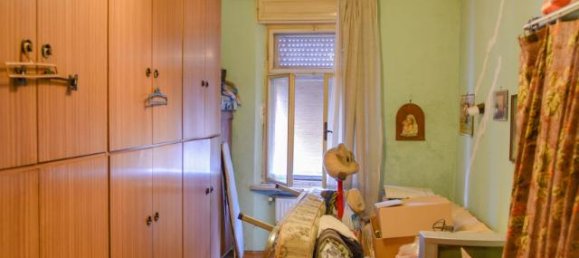 Дом с 5 комнатами в Удине, Италия № 21588 10