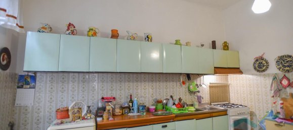 Дом с 5 комнатами в Удине, Италия № 21588 7