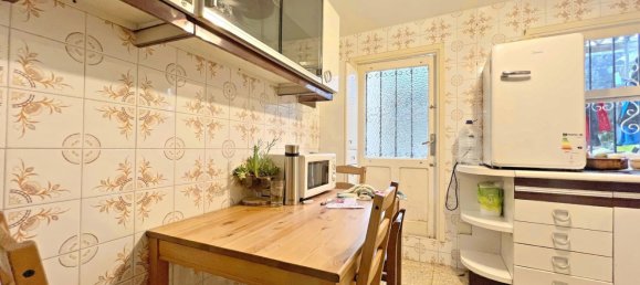 206m² Building in Betanzos, Spain No. 43220 10