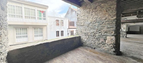 206m² Building in Betanzos, Spain No. 43220 14