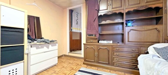 206m² Building in Betanzos, Spain No. 43220 2