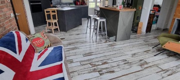 5 rooms Apartment in Pistoia, Italy No. 87524 3