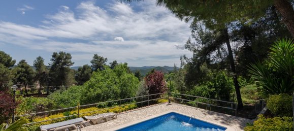 Таунхаус с 5 спальнями в Корбера-де-Льобрегат, Испания № 27728 6