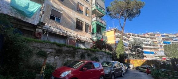 1 room Commercial property in Naples, Italy No. 78318 6