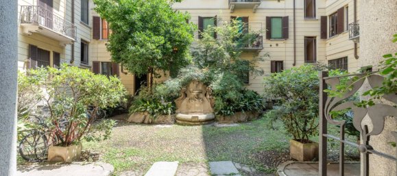 2 bedrooms Apartment in Milan, Italy No. 303189 18