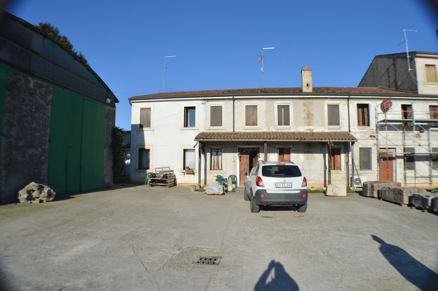 14-Zimmer Haus in Roverchiara, Italy, Nr. 52524