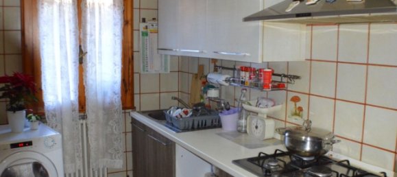 14-Zimmer Haus in Roverchiara, Italy, Nr. 52524 8