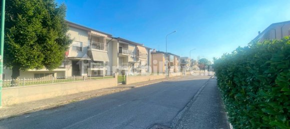Apartamento de 2 dormitorios en Porto Mantovano, Italy No. 346771 25
