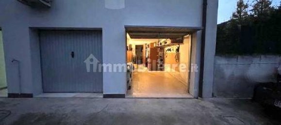 Apartamento de 2 dormitorios en Porto Mantovano, Italy No. 346771 17