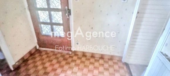 3 bedrooms Apartment in Roche-la-Moliere, France No. 199203 5
