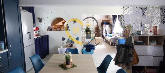 3 Schlafzimmer Haus in Henrichemont, France, Nr. 90417 18