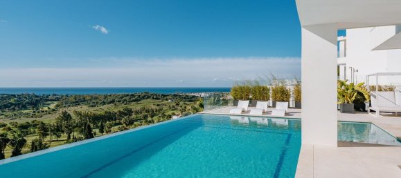 7 bedrooms Villa in Benahavis, Spain No. 286194 3