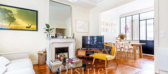 1 bedroom Apartment in Paris, France No. 105145 2