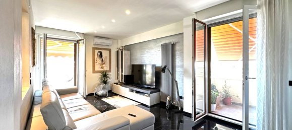 3 bedrooms Penthouse in Porto San Giorgio, Italy No. 23321 9