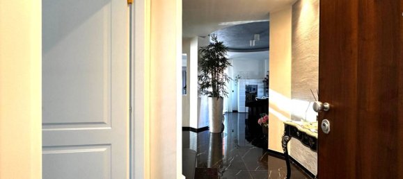 3 bedrooms Penthouse in Porto San Giorgio, Italy No. 23321 2