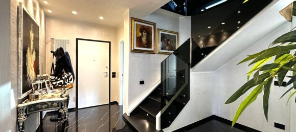 3 bedrooms Penthouse in Porto San Giorgio, Italy No. 23321 4