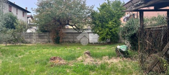  قطعة أرض في Verano Brianza, Italy 600متر مربع رقم 287088 12