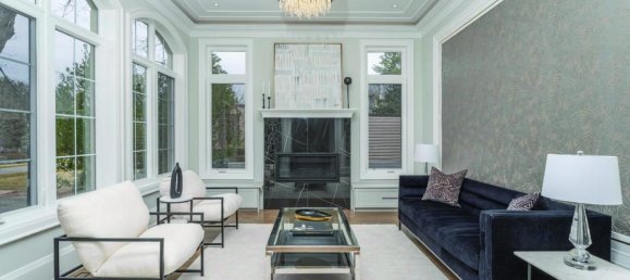 7 bedrooms House in Mississauga, Canada No. 901 5