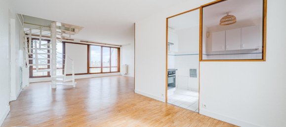 Dúplex de 4 dormitorios en Tours, France No. 81366 2