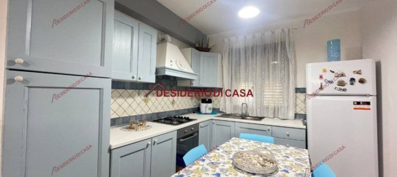 Apartamento T2 em Campofelice di Roccella, Italy N.º 167442 2