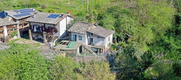 2 rooms House in Angrogna, Italy No. 143024 3