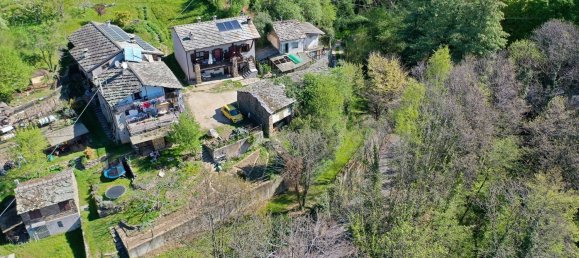 2 rooms House in Angrogna, Italy No. 143024 16