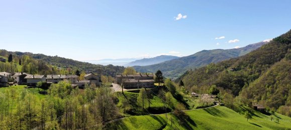 2 rooms House in Angrogna, Italy No. 143024 4