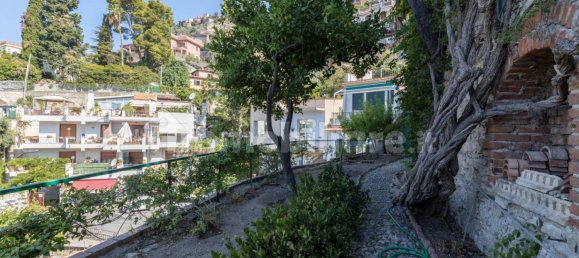 4 bedrooms Villa in Taormina, Italy No. 321931 37