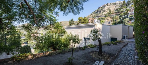4 bedrooms Villa in Taormina, Italy No. 321931 30