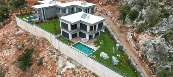 Villa 5+1 in Antalya, Turkey No. 22434 2