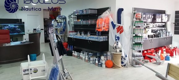 Gewerbliche Immobilie in Falcone, Italy 130m², Nr. 313310 6