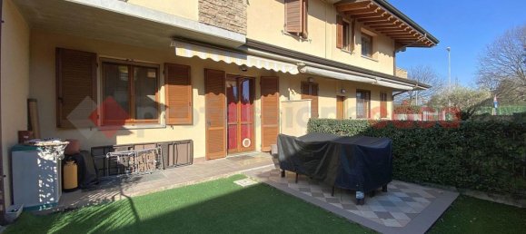 3غرفة شقة في Osio Sopra, Italy رقم 235507 24