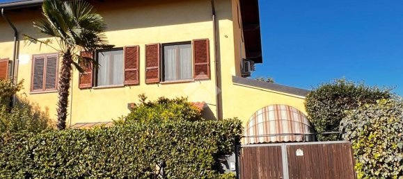 3 غرف نوم فيلا في Novate Milanese, Italy رقم 171295 2