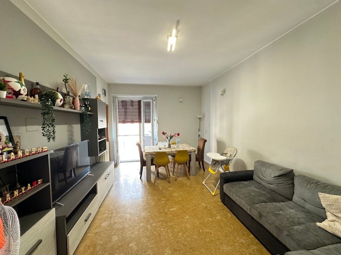 3 rooms Apartment in Vigevano, Italy No. 286636
