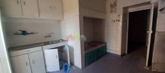 9 bedrooms Building in Lisbon, Portugal No. 102635 14