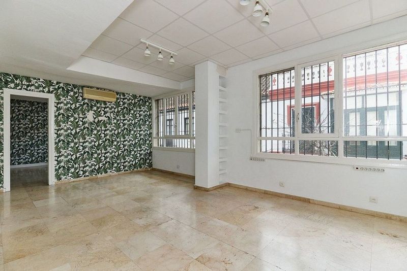 60m² Office in Fuengirola, Spain No. 220884