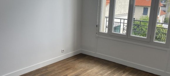 1 bedroom Apartment in Chaville, France No. 181719 5