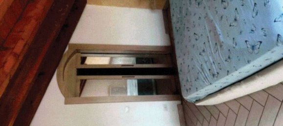 3 rooms House in Mercallo, Italy No. 13994 12