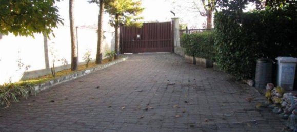 Apartamento de 3 dormitorios en Milan, Italy No. 276256 22