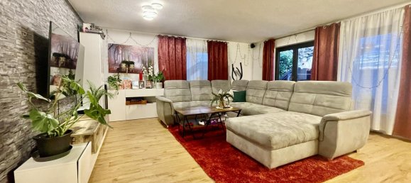 5 rooms Townhouse in Breisgau-Hochschwarzwald, Germany No. 29834 3