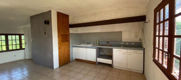 17-salle Bâtiment à Montigny-sur-Avre, France No. 92288 3