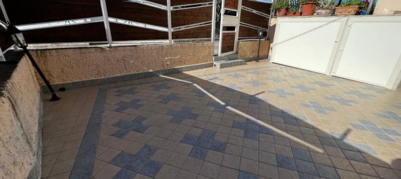 Studio in Torre del Greco, Italy, Nr. 88545 32