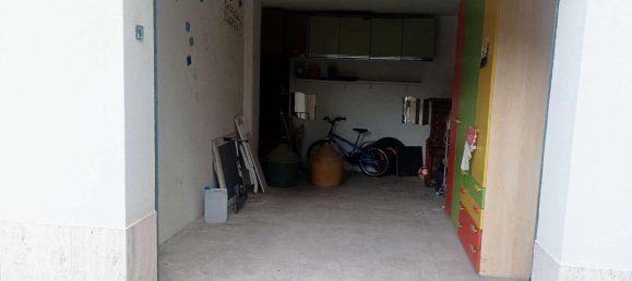 Гараж с 1 комнатой в Трани, Италия № 9168 5