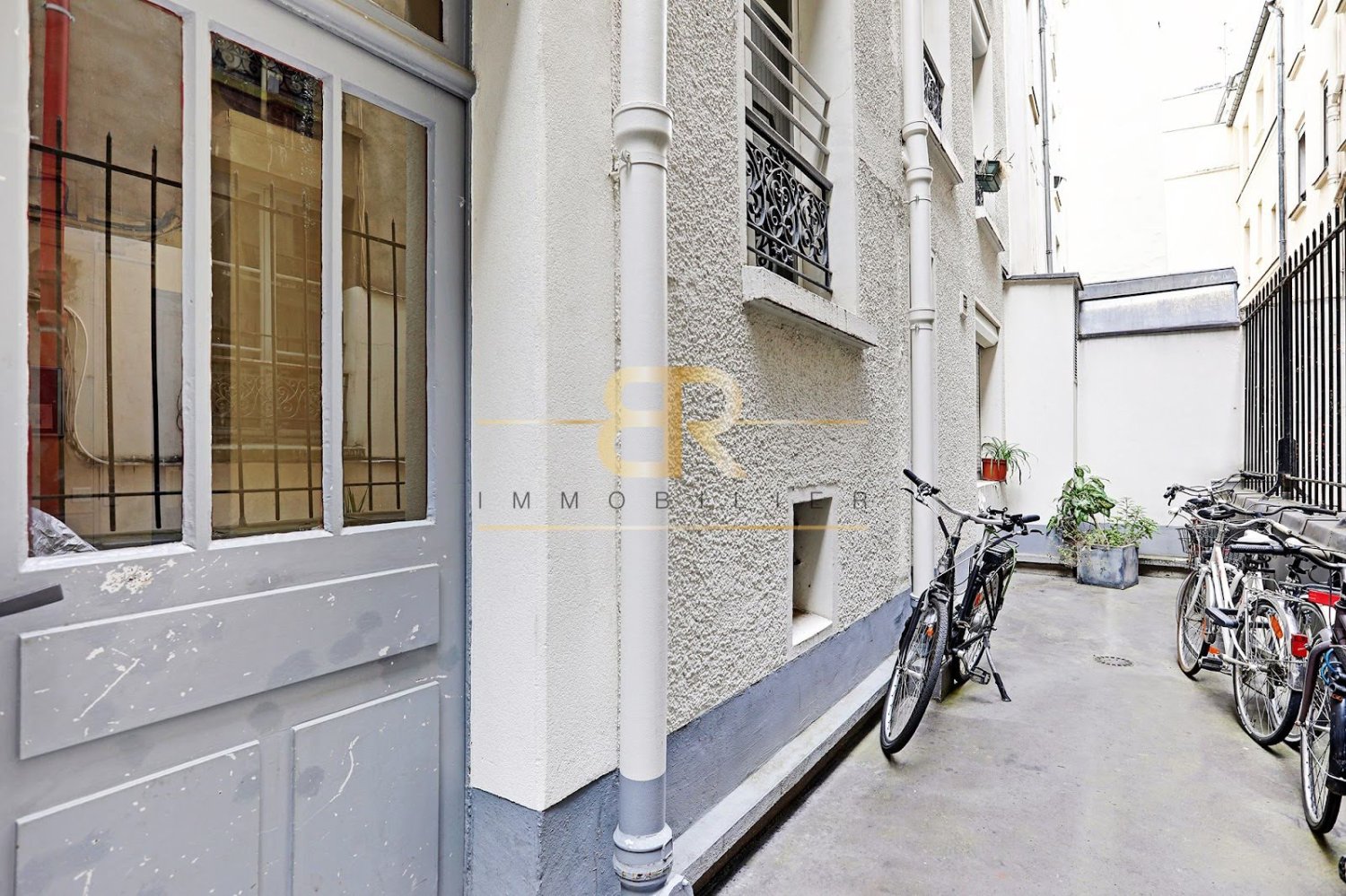 Estudio en Paris, France No. 144171