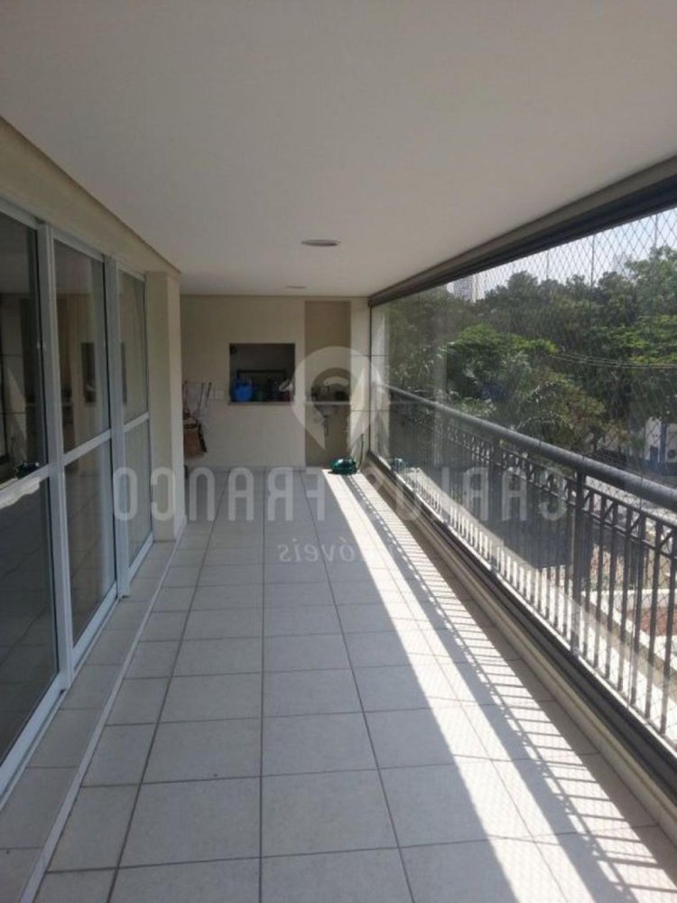 Apartamento de 4 dormitorios en Sao Paulo, Brazil No. 594200