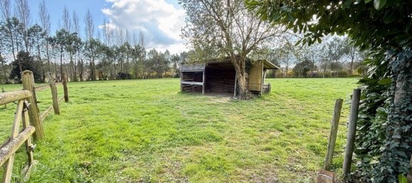 6 Schlafzimmer Schlösser in Etriche, France, Nr. 98360 10